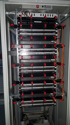 instalacje światłowodowe, sieci strukturalne, diagnostyka sieci narzędziami pomiarowymi FLUKE, sieci Wi-Fi, instalacje dedykowane, instalacje niskoprądowe, instalacje sieci komputerowych, sieci bezprzewodowe, szafy krosowe