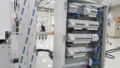 instalacje sieci komputerowych, diagnostyka sieci narzędziami pomiarowymi FLUKE, instalacje dedykowane, sieci Wi-Fi, sieci bezprzewodowe, instalacje światłowodowe, instalacje elektryczne, instalacje pneumatyczne, szafy krosowe