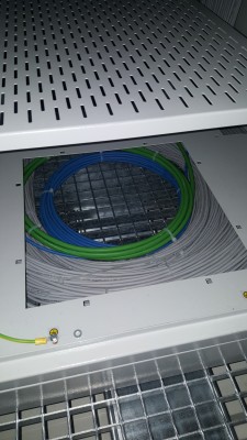 instalacje dedykowane, diagnostyka sieci narzędziami pomiarowymi FLUKE, szafy krosowe, instalacje elektryczne, instalacje niskoprądowe, sieci bezprzewodowe, sieci Wi-Fi, sieci strukturalne, instalacje pneumatyczne